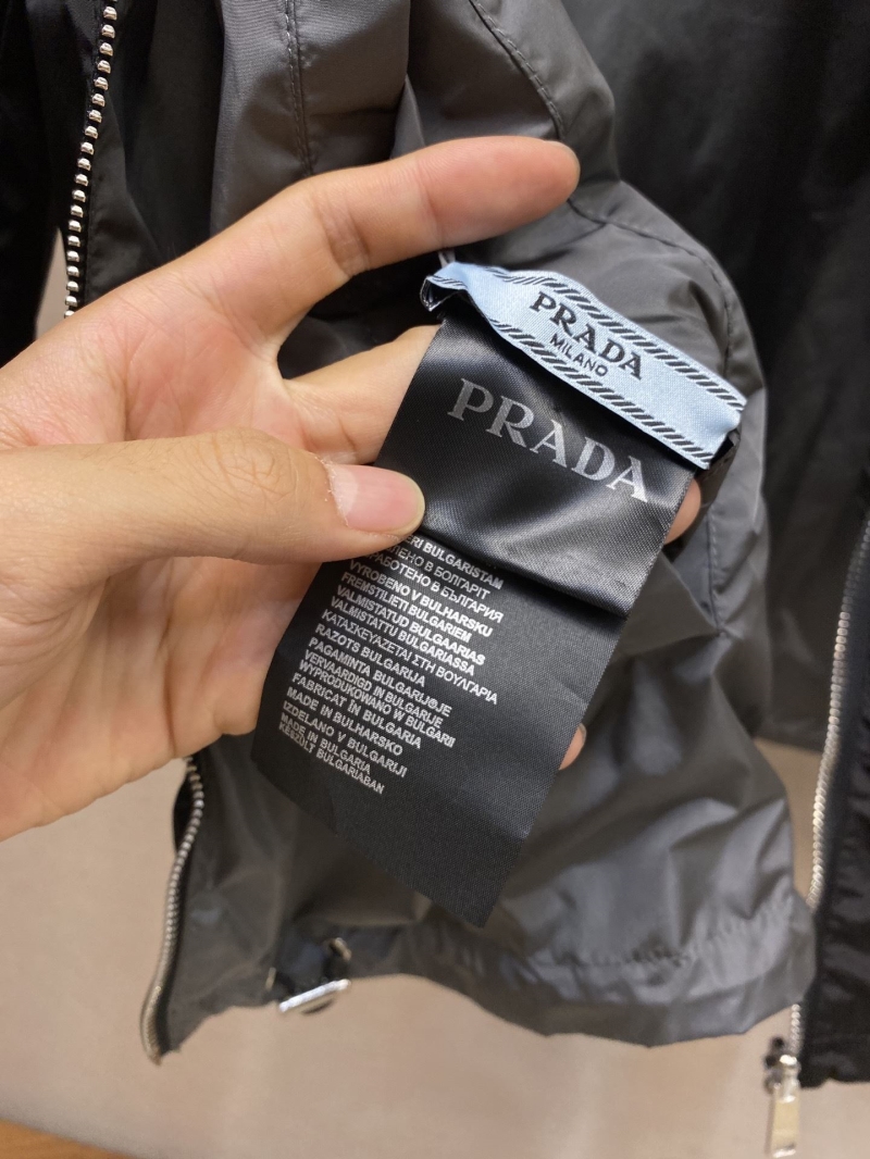 Pra*a outwear